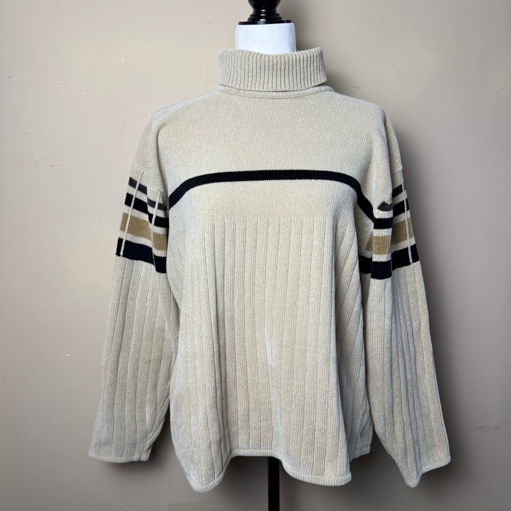 Cream‎ Turtleneck Point Zero Retro Sweater with Striped Accents
